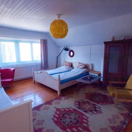 Makvirag Aparthotel *