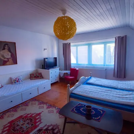 Aparthotel Makvirag Zebegény
